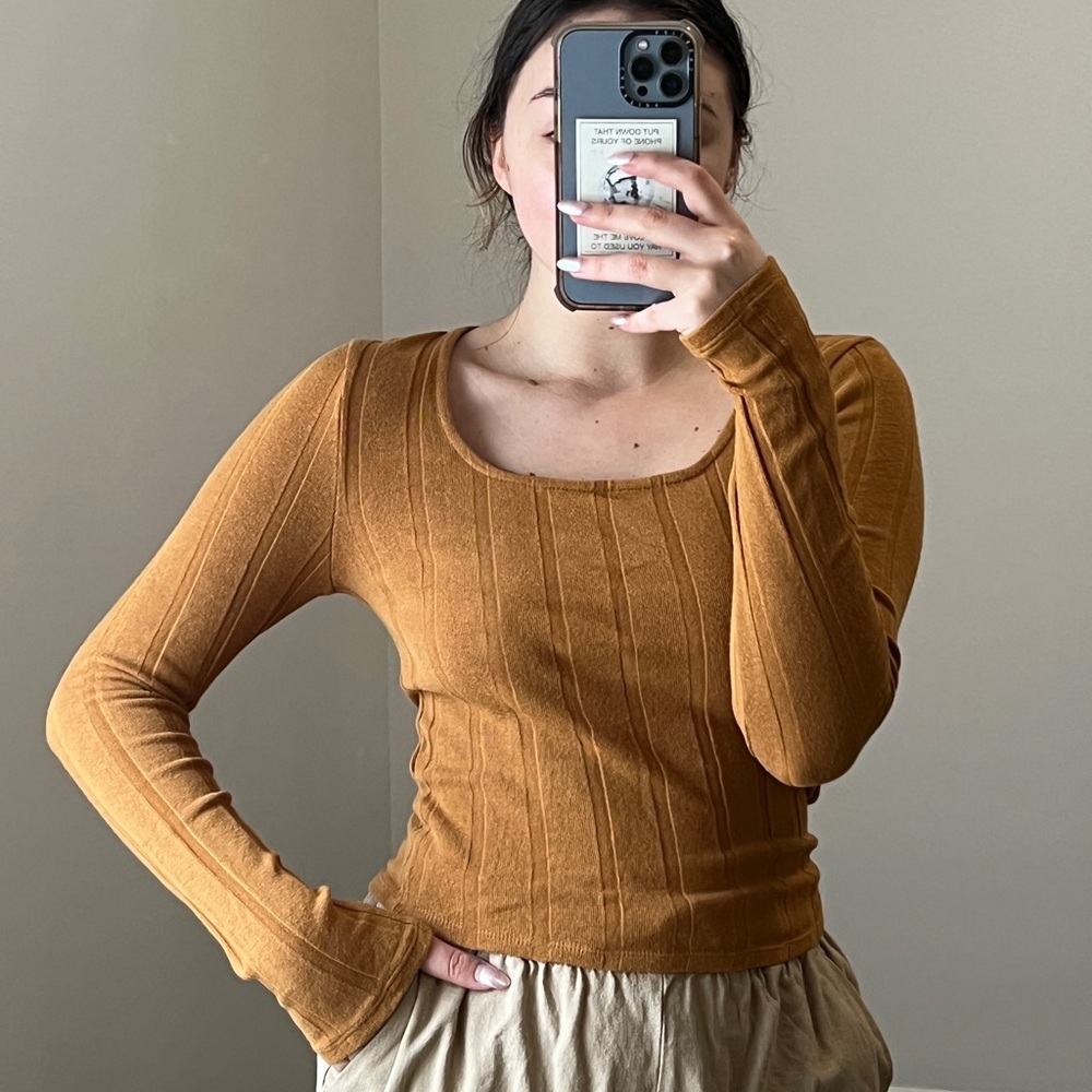 Long sleeve top